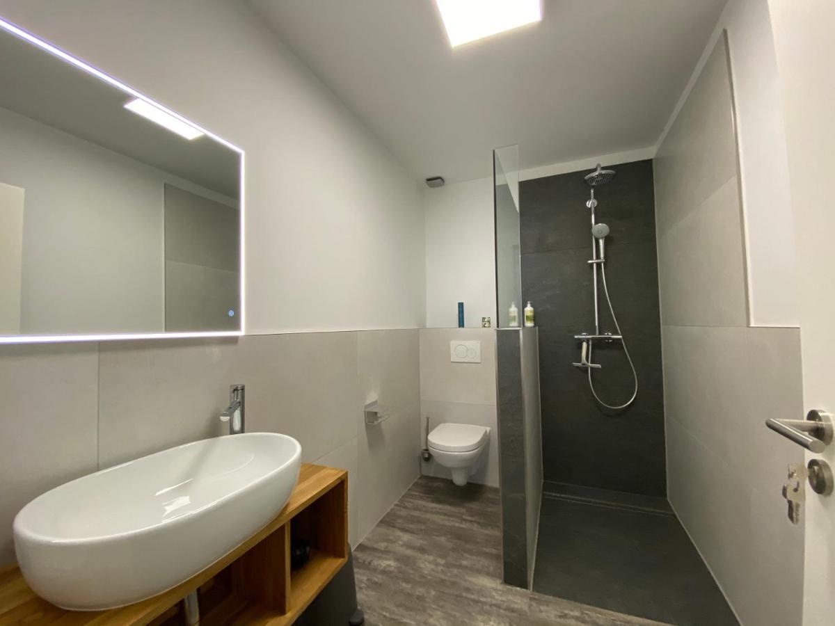 Deluxe Apartment,1059508402:JPEG