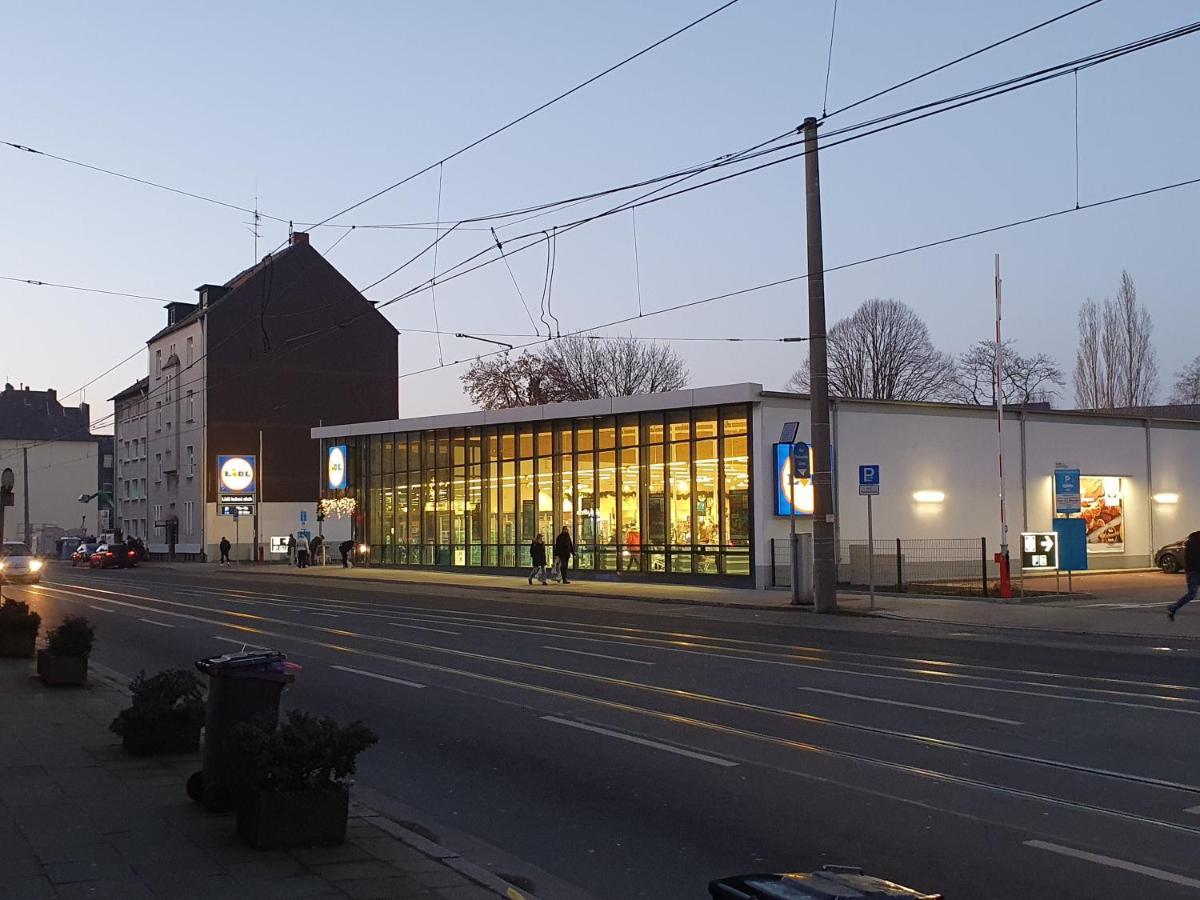Einzelbett im Schlafsaal