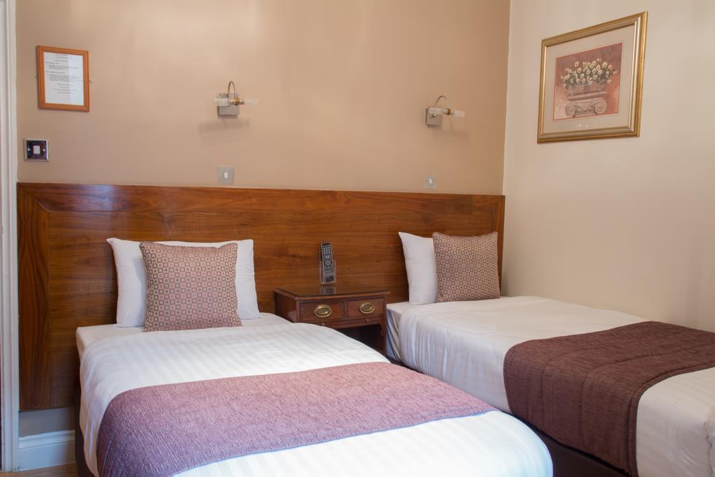 Zweibettzimmer
