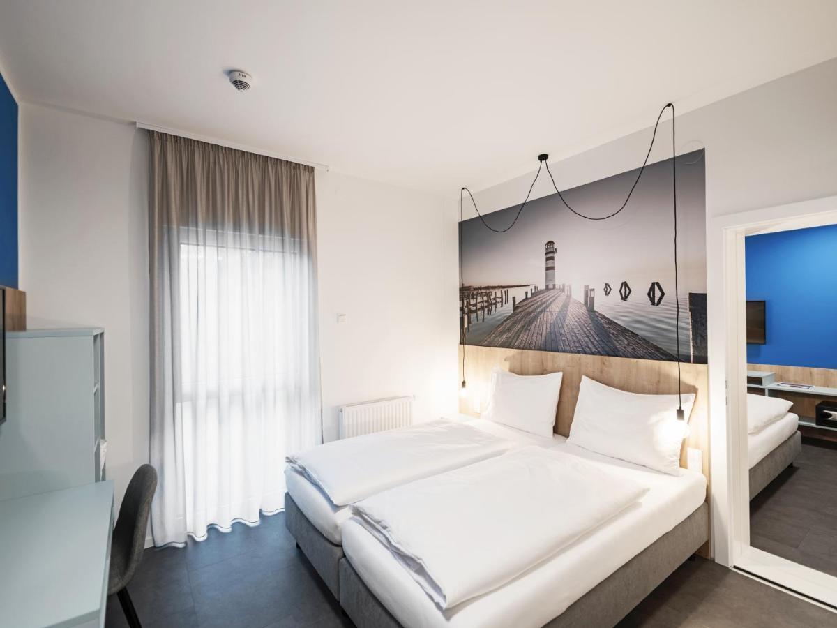 Double Room or Twin Room