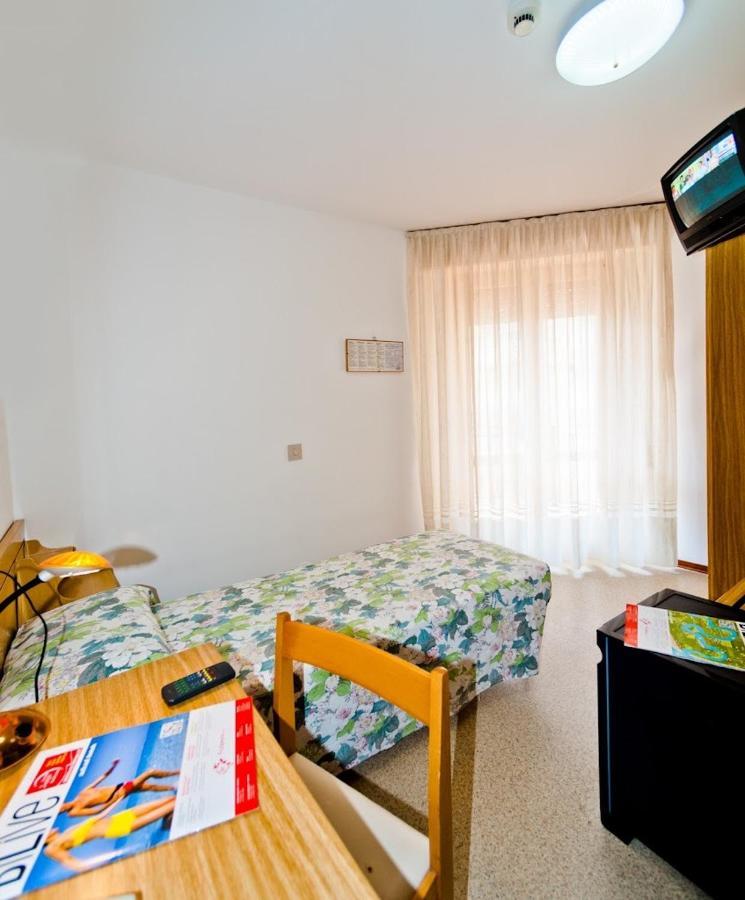 Single Room Balcony