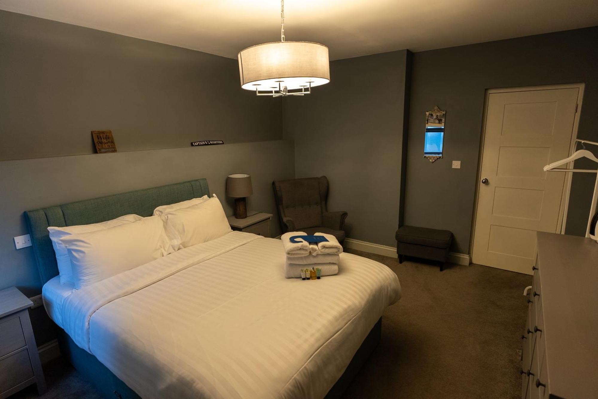 Superior Zimmer mit Kingsize-Bett