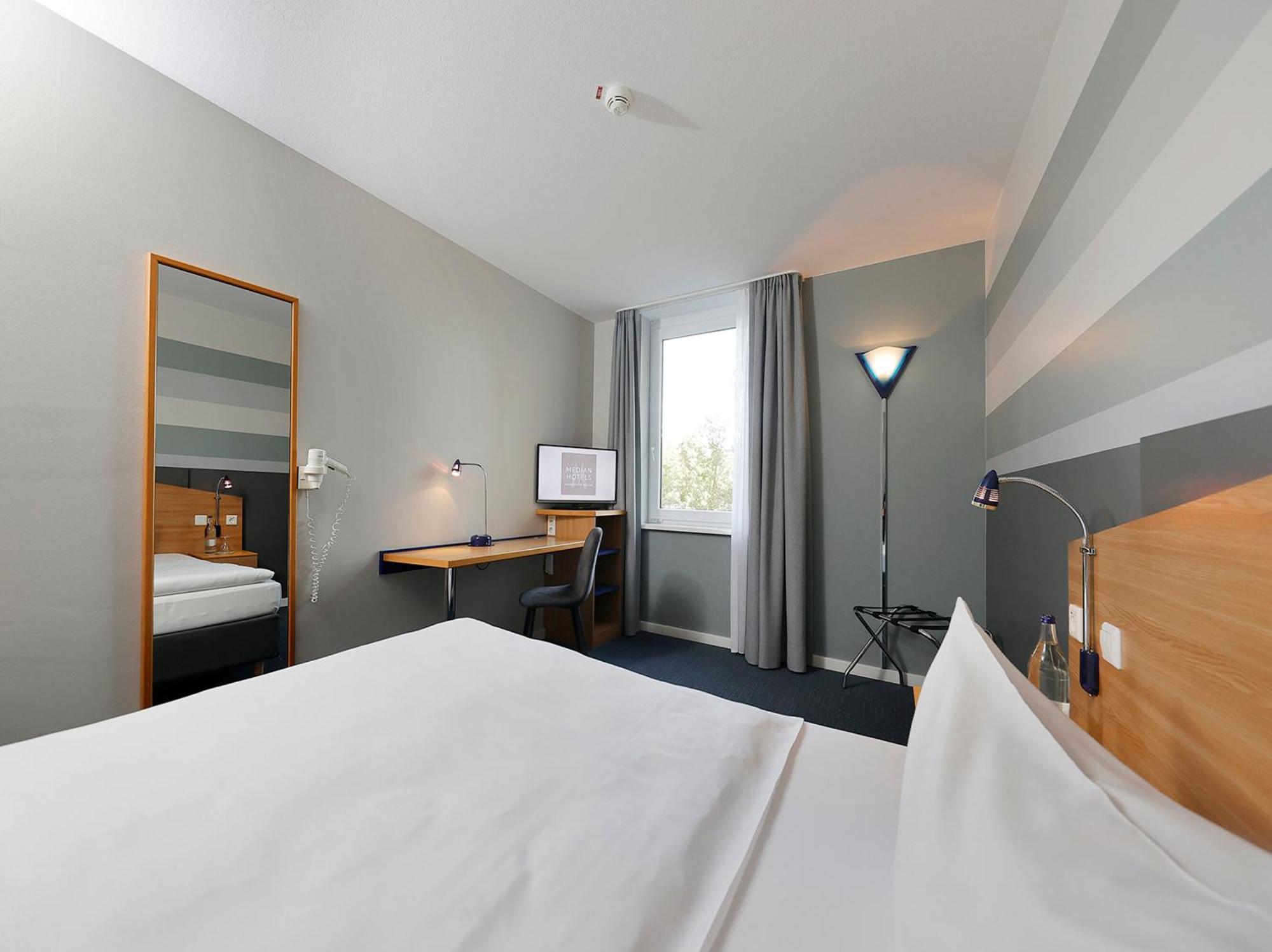Double Room,1590334380:JPEG