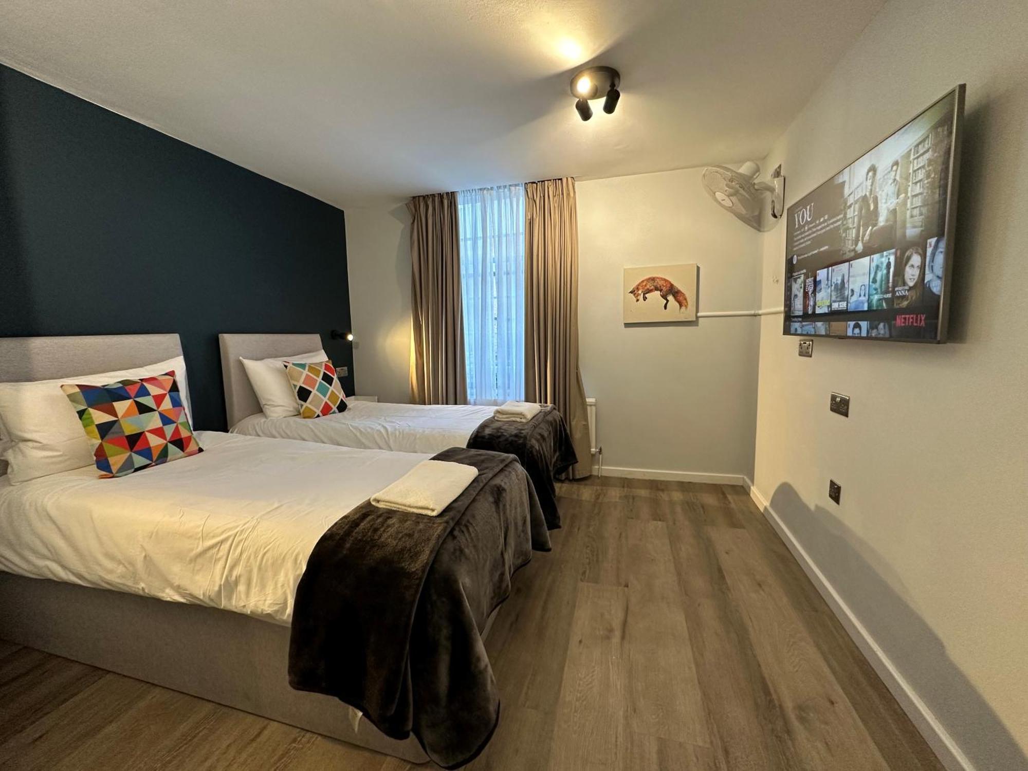 Superior Twin Room,1588087062:JPEG