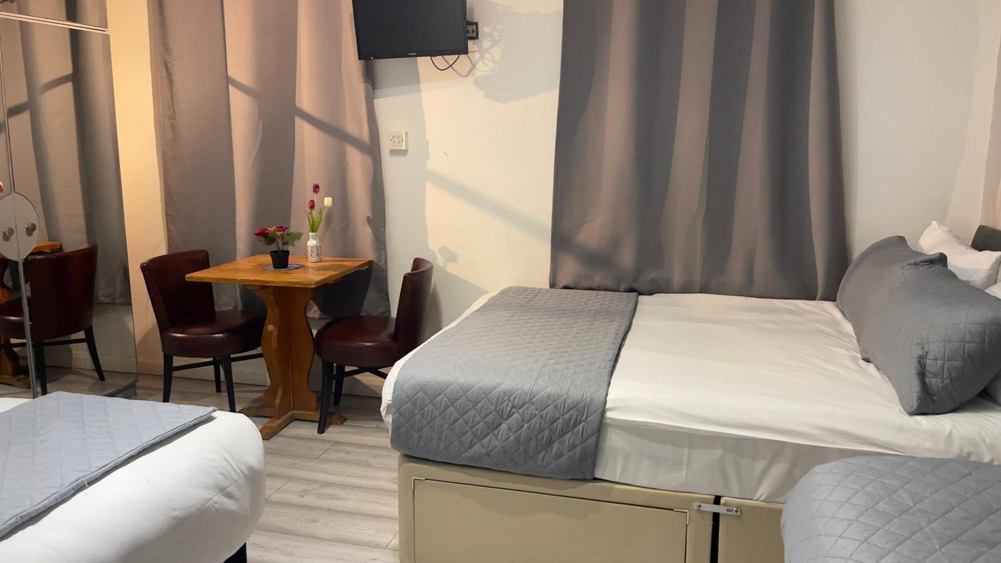 Basic Dreibettzimmer