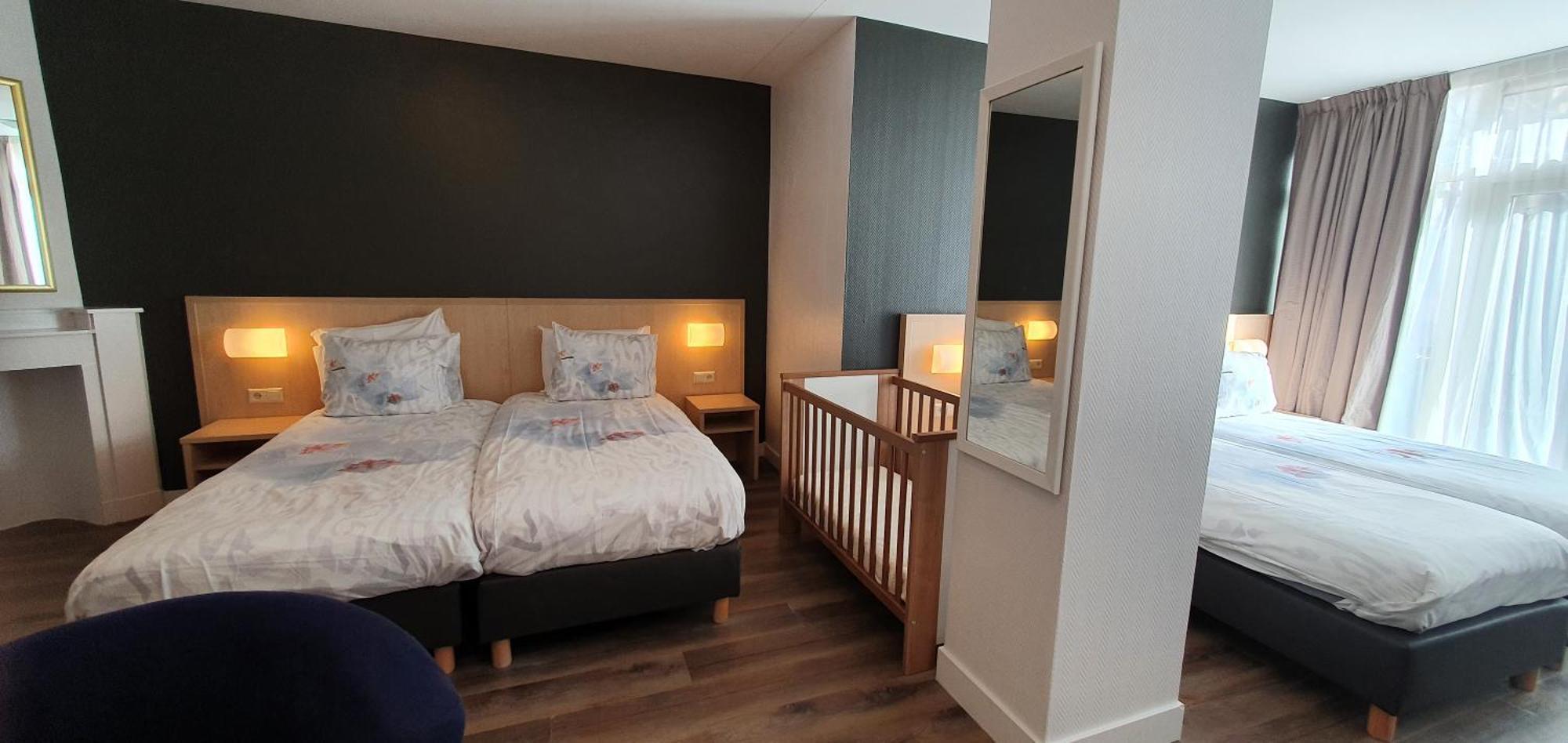 Quadruple Room Terrace