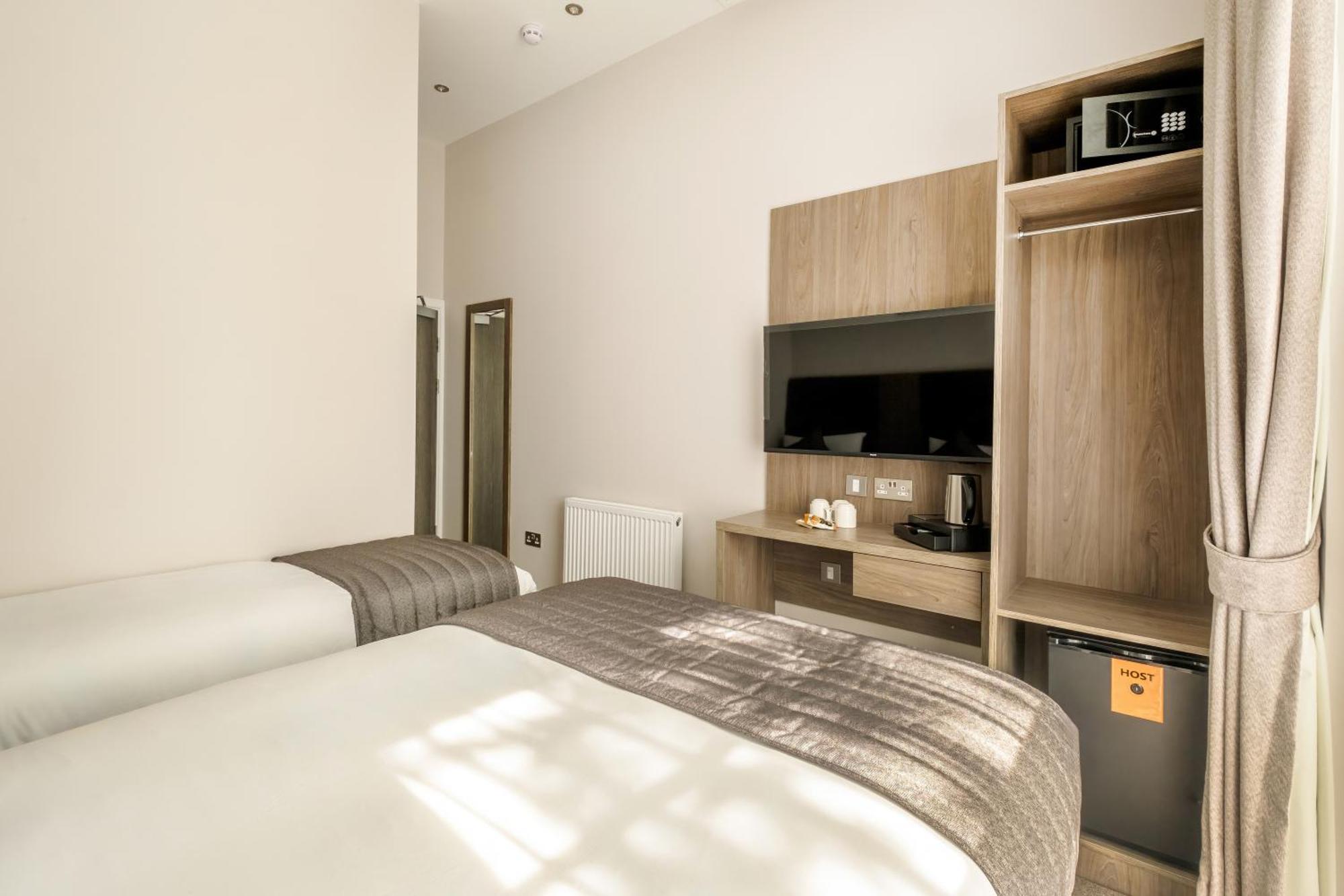 Dreibettzimmer