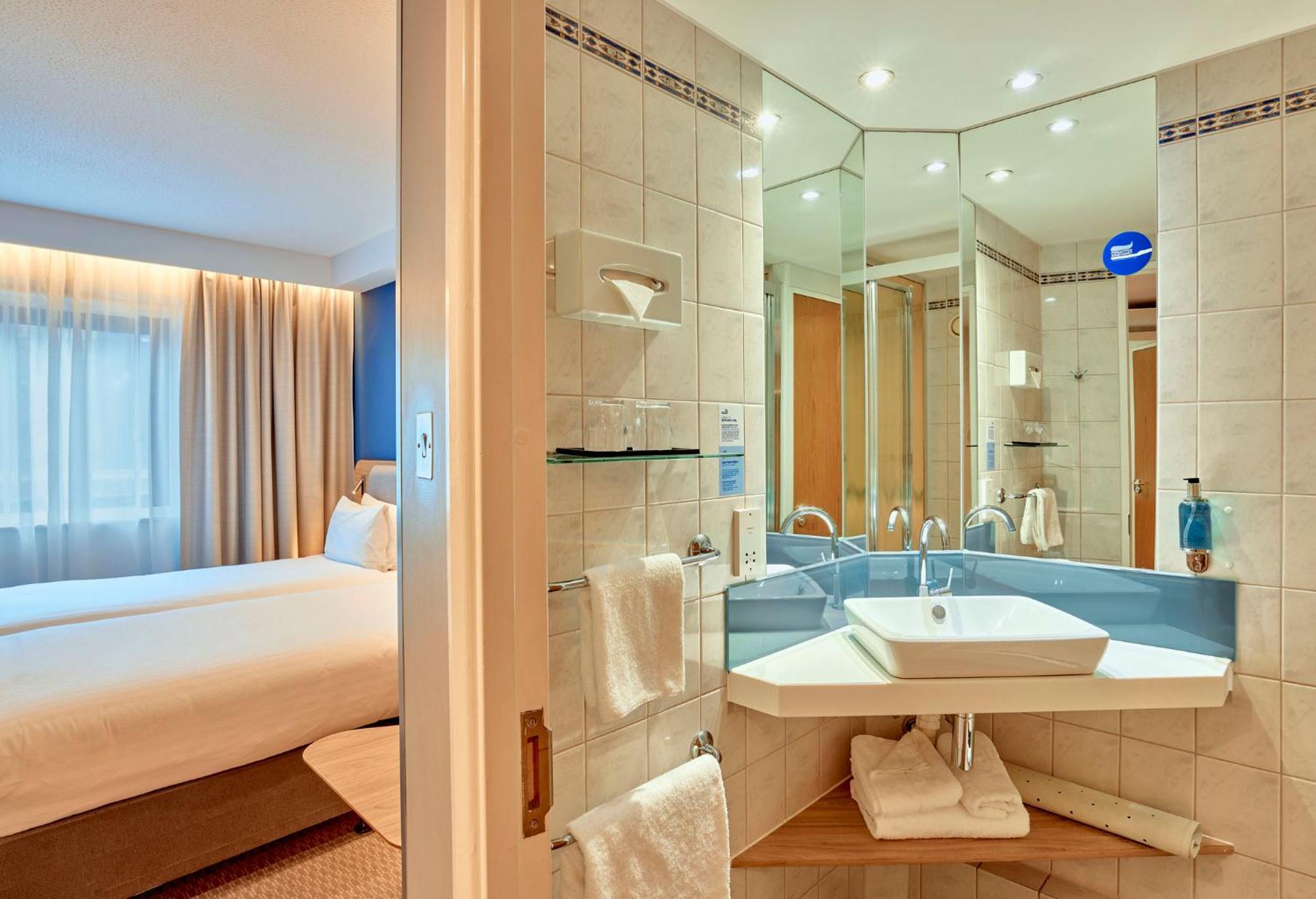 Standard Room Hot