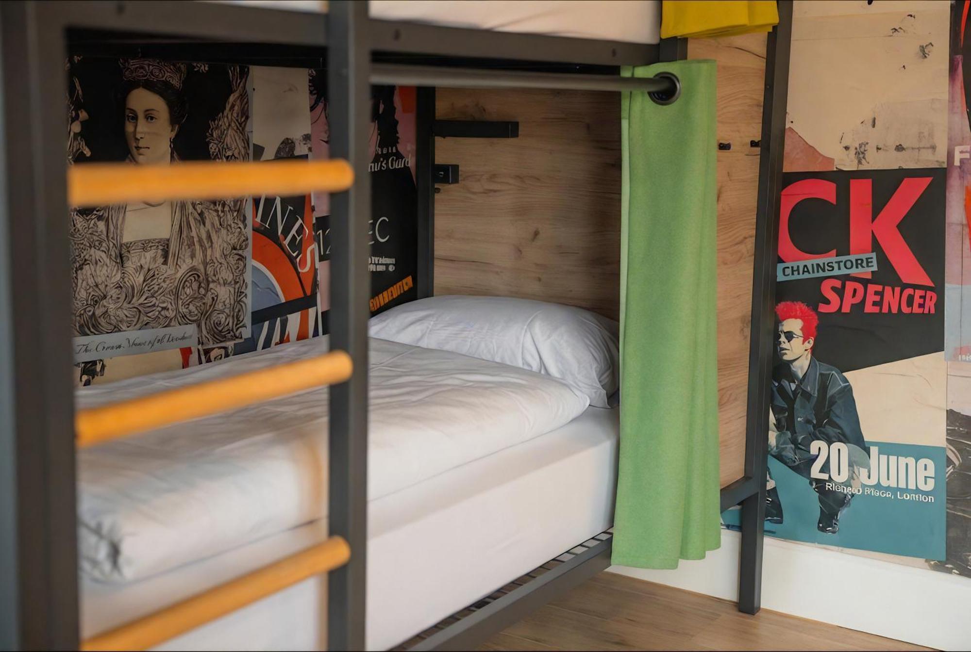 Bett im 6-Bett-Schlafsaal