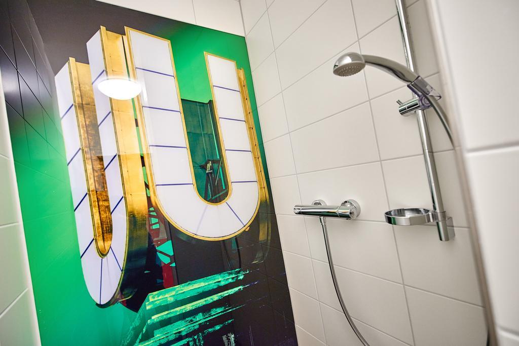 Einzelzimmer mit Gemeinschaftsbad