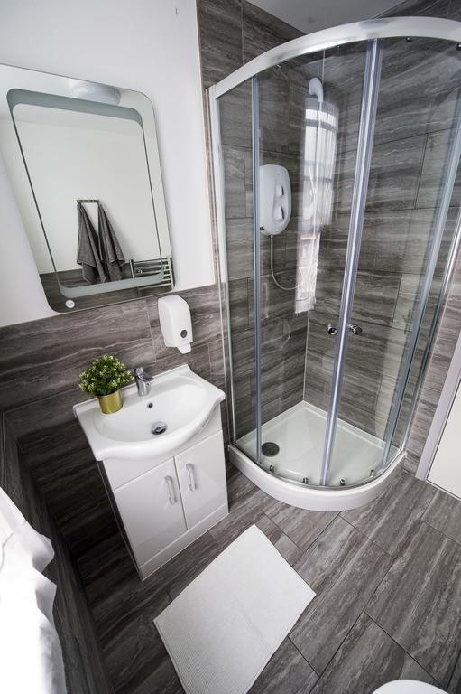 Doppelzimmer mit Gemeinschaftsbad 8