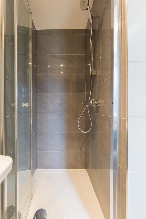 Triple Room Private Bathroom