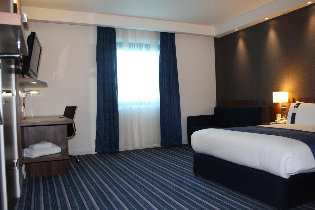 Standard Double Room Single Sofa Bed Hot