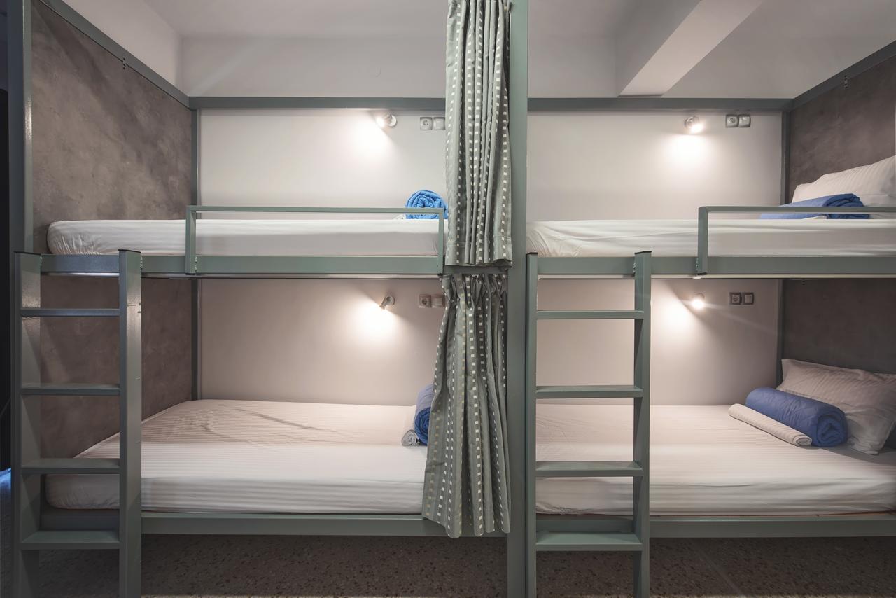 Bett im gemischten 6-Bett-Schlafsaal