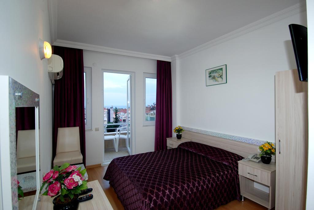 Dreibettzimmer