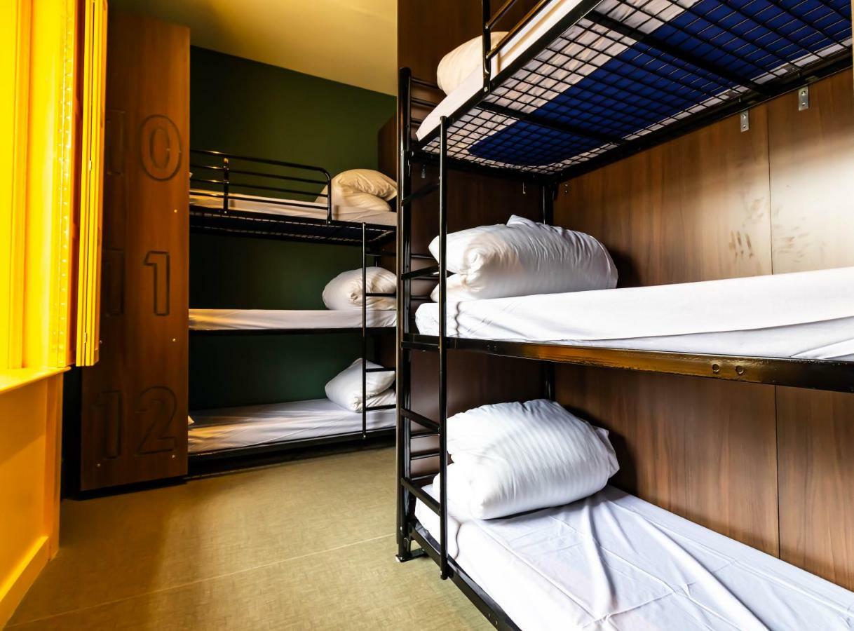 Bett im gemischten Schlafsaal mit 9 Betten