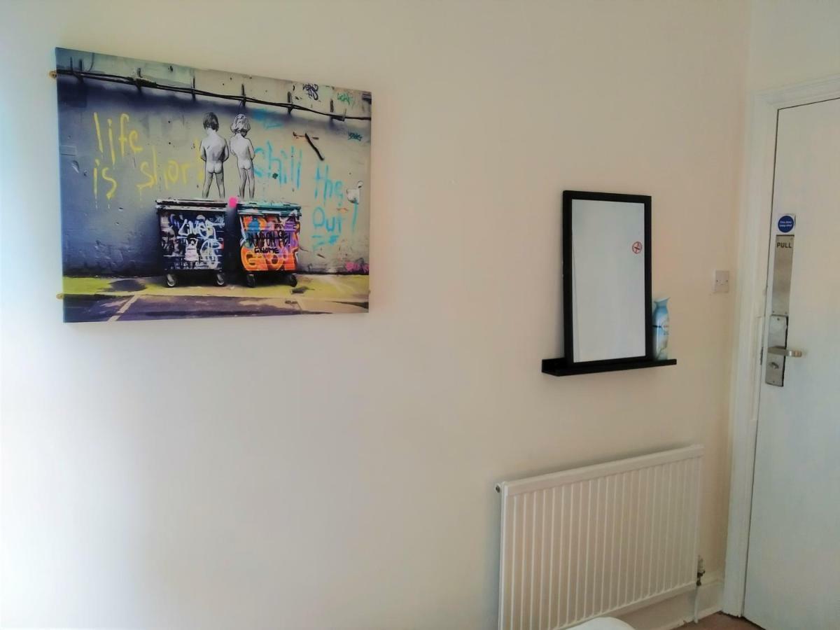 Doppelzimmer mit Gemeinschaftsbad