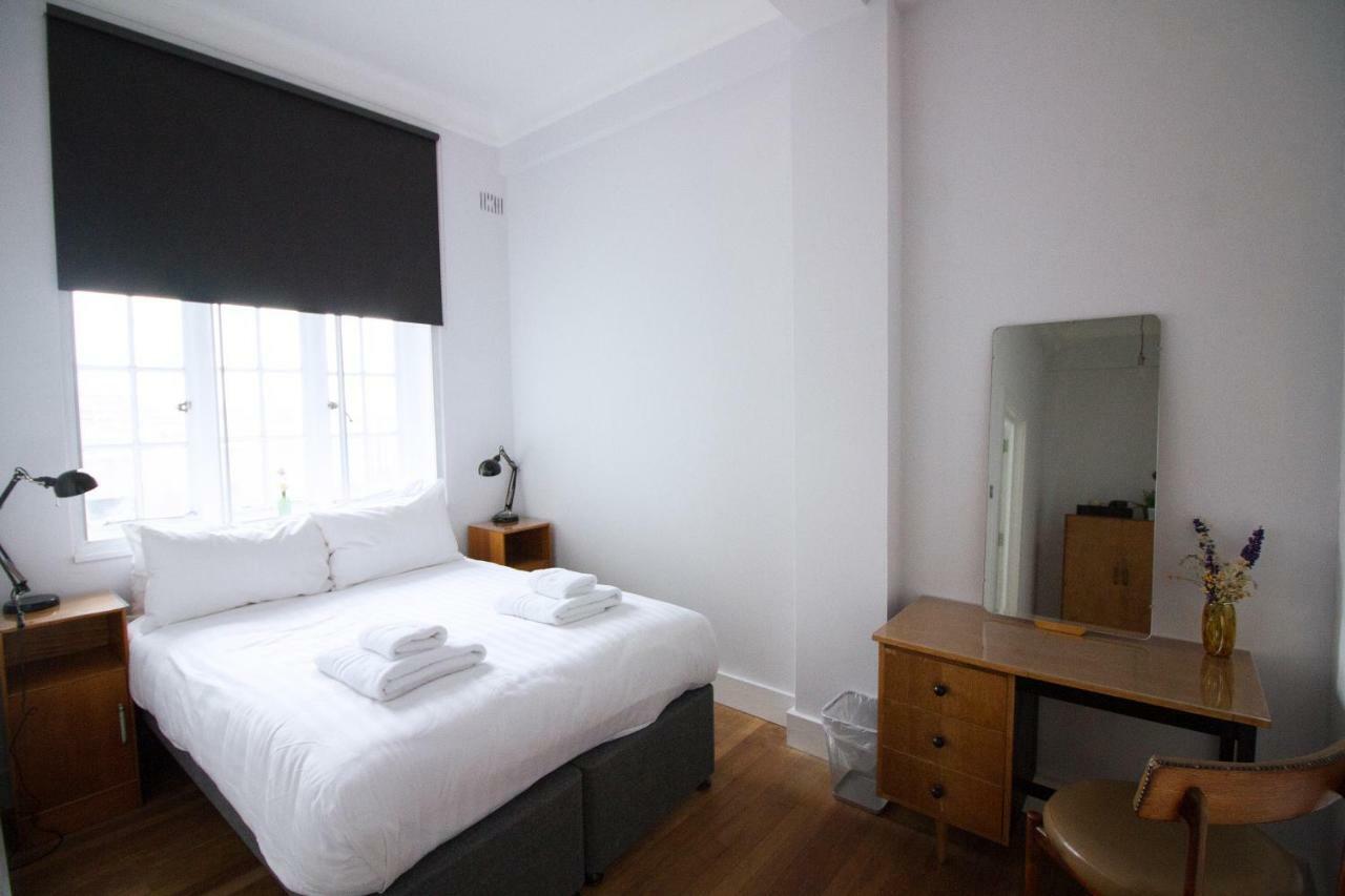 Doppelzimmer mit eigenem Bad