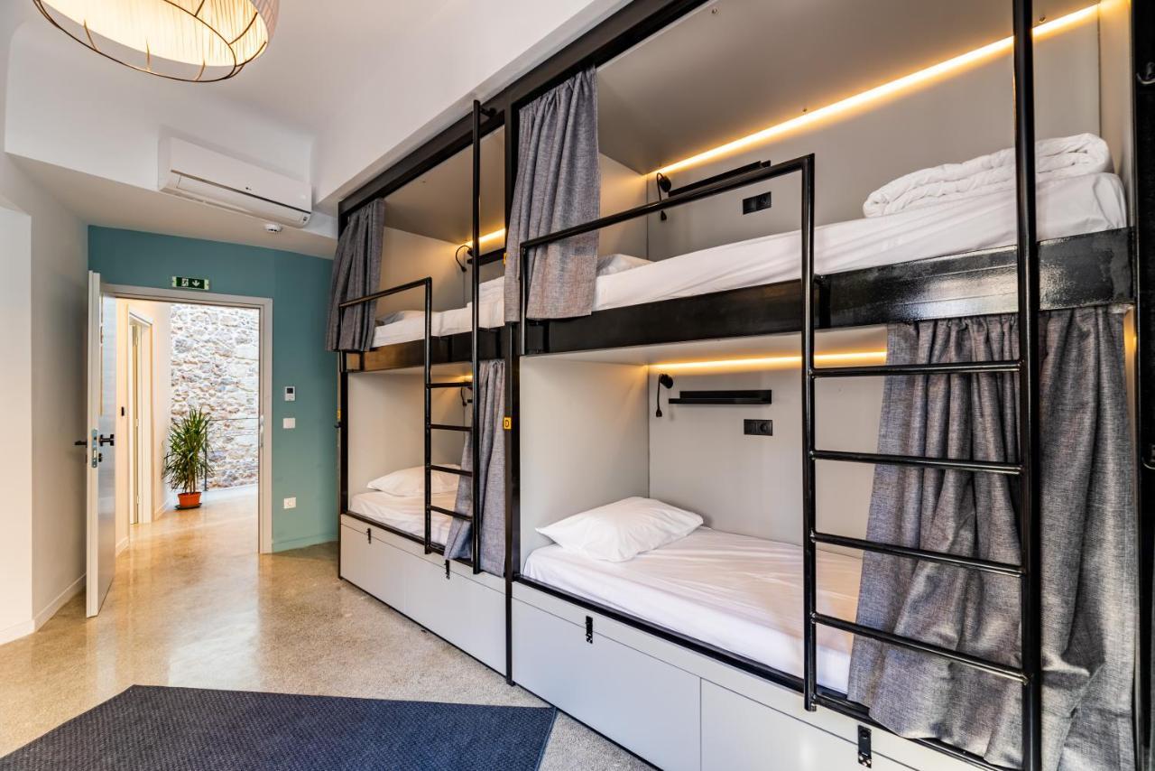 Bett im Frauenschlafsaal mit 6 Betten