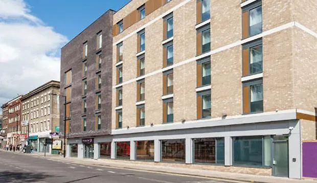 Premier Inn London Hackney-1