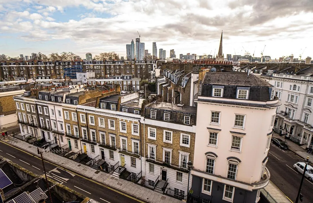 Holland House-1