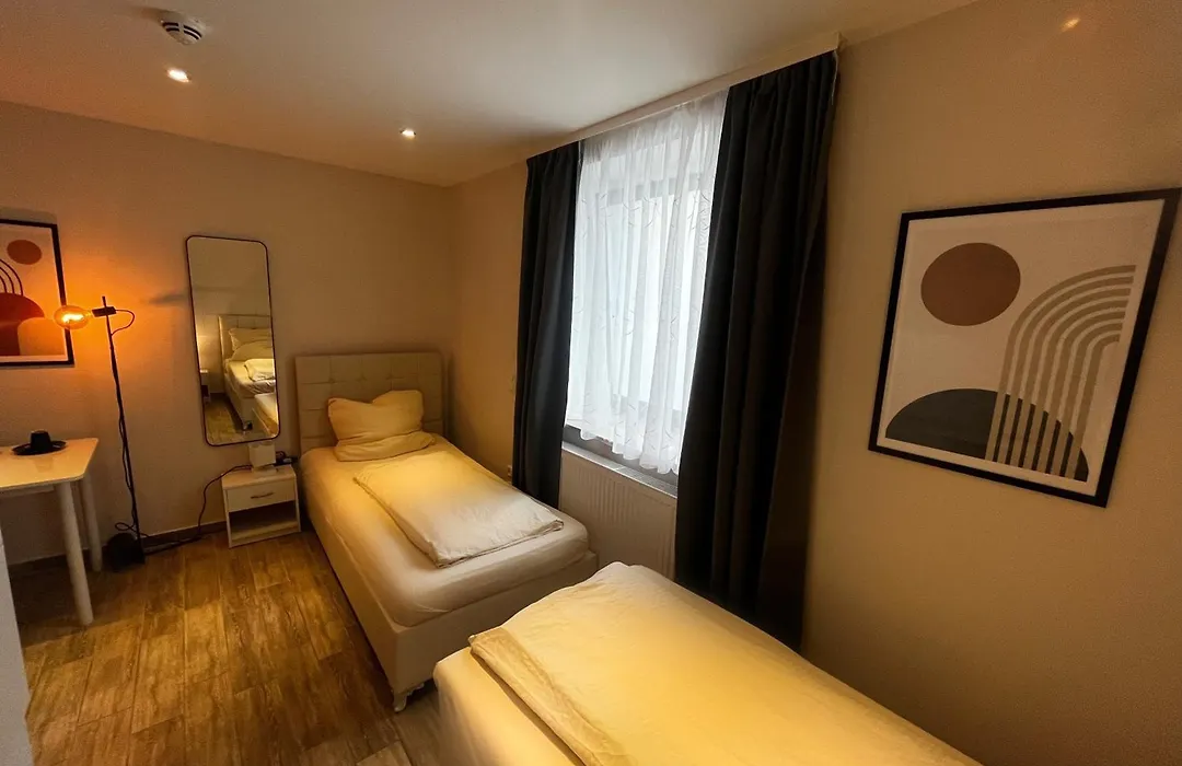 Mala Me Hotel-1