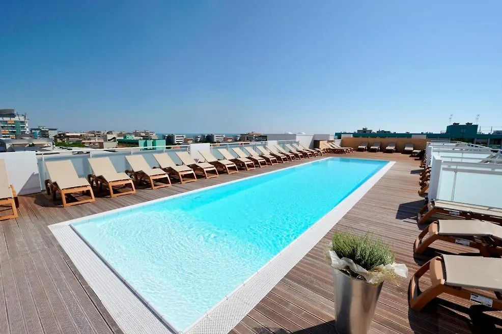 Hotel Luciana-1