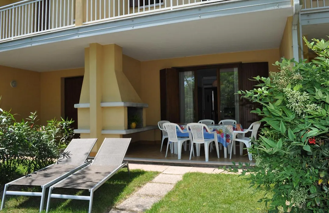 Villaggio Dei Fiori-1