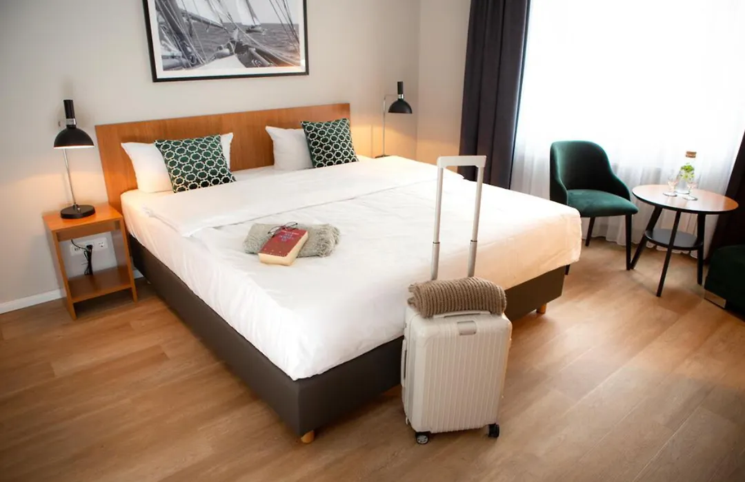 Comfort Hotel Tom Kyle-1