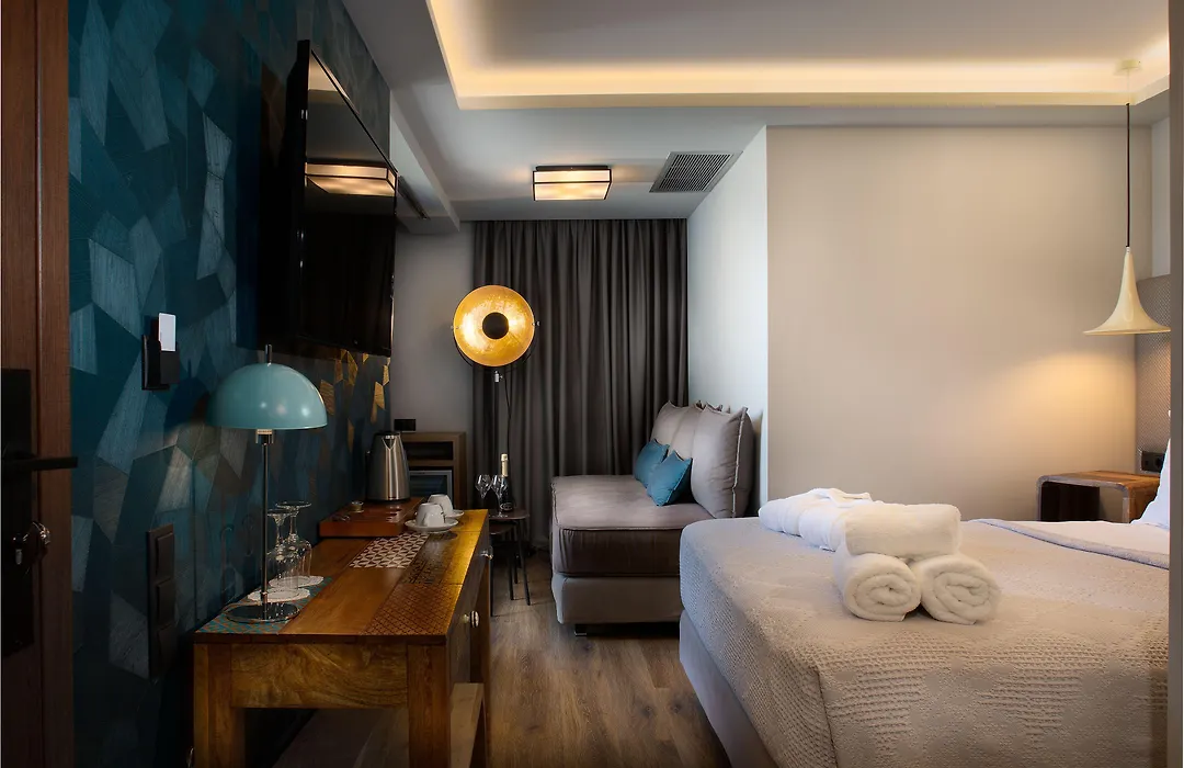 360Degrees Pop Art Hotel-1