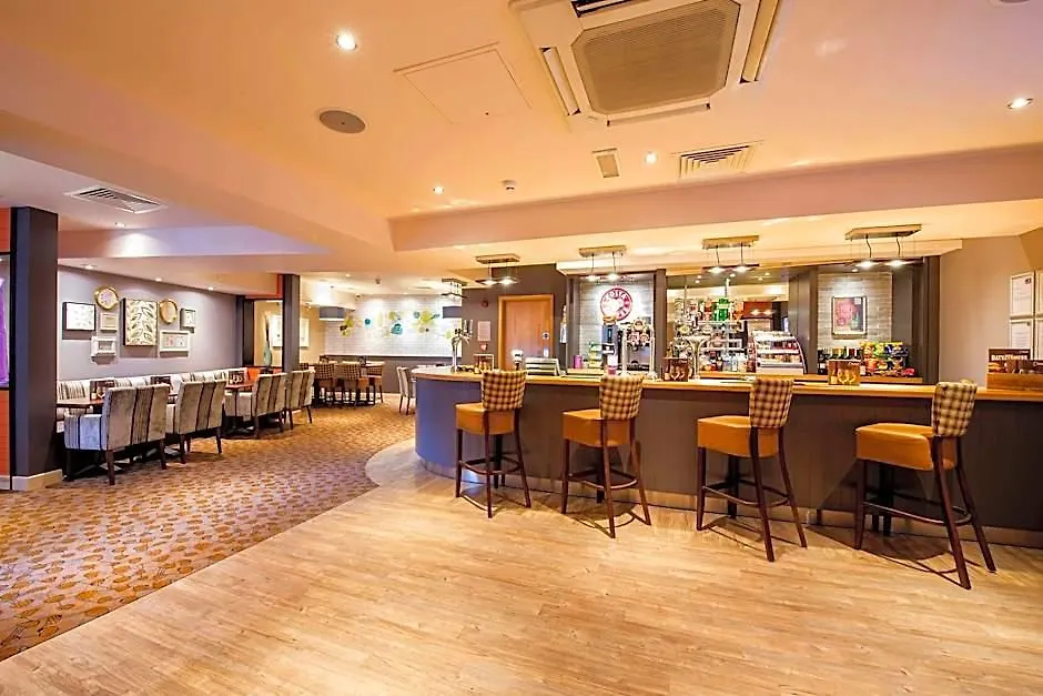 Premier Inn London Victoria-1