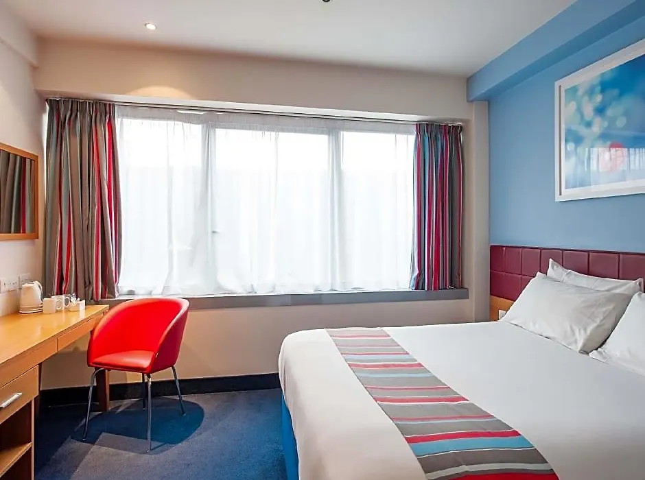 Comfort Hotel Tower Of London-1