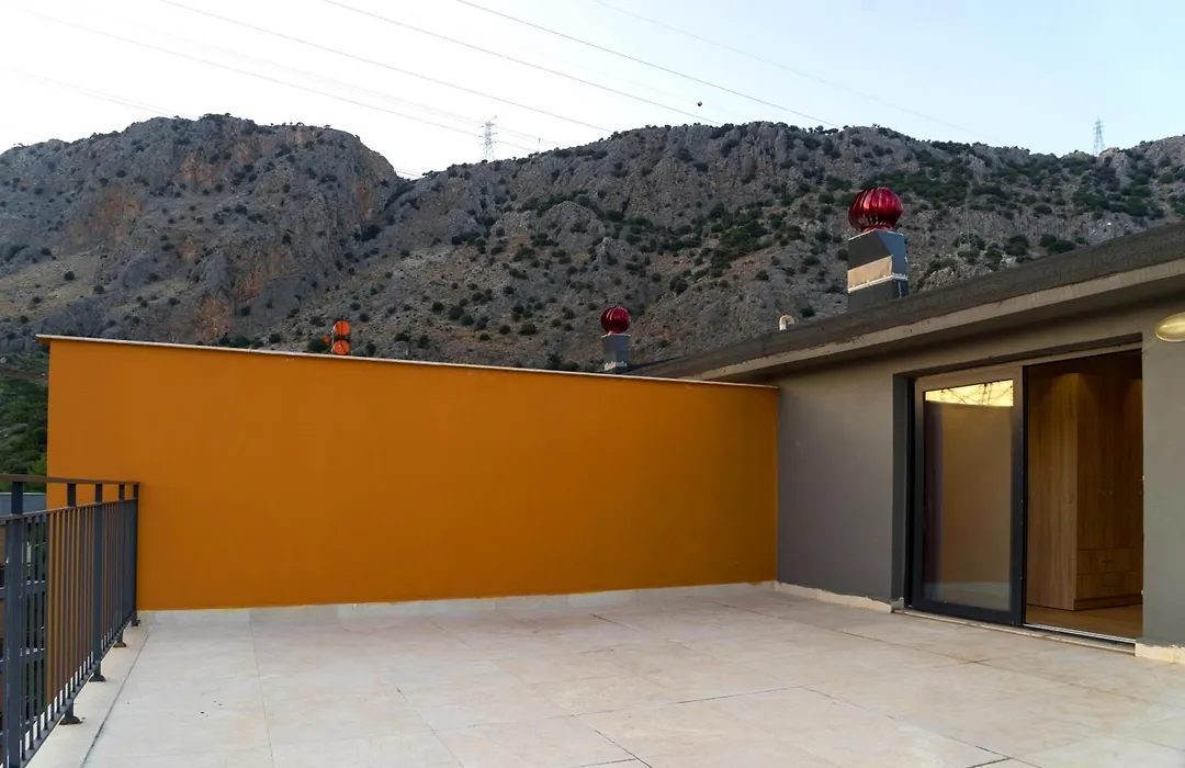 Mene Suites-1