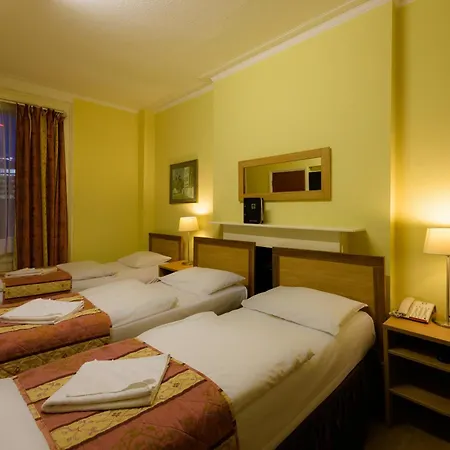 Shakespeare Hotel-3