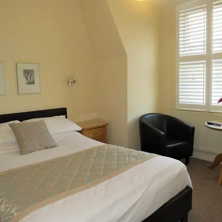 Marple Cottage Guest House-3