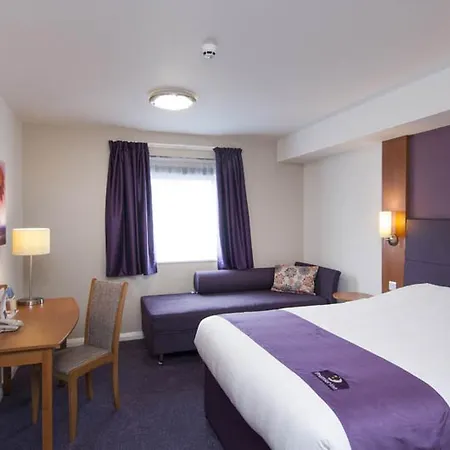 Premier Inn London Hampstead-2