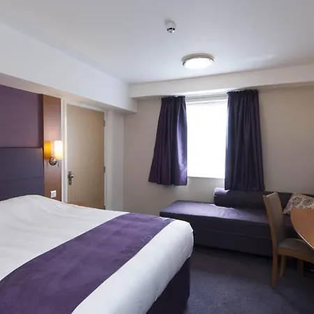 Premier Inn London Docklands Excel-2