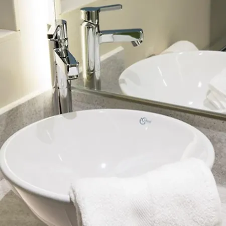 Hub By Premier Inn London Westminster - Westminster Abbey-3
