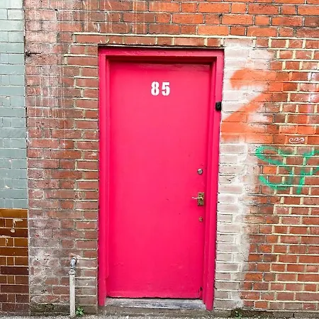 Pink Door Guesthouse-3