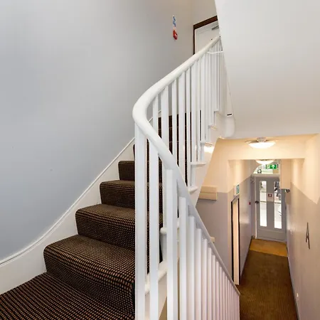 Angus Hotel-2