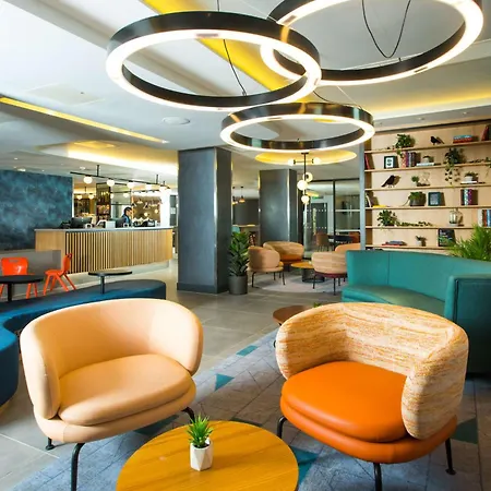 Hampton By Hilton London Park Royal-3