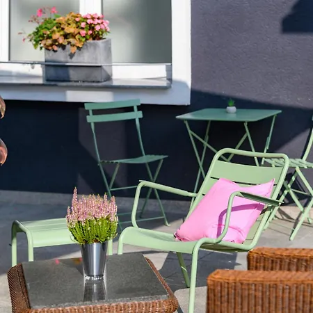 Sleepinroomz Boutique Hotel Dortmund-West-3