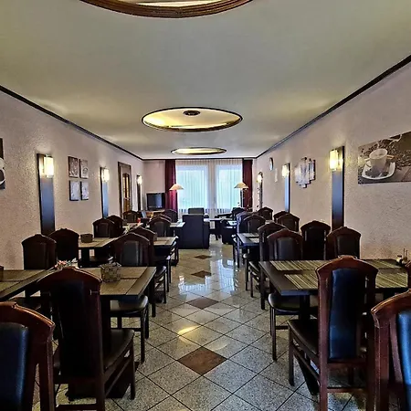 Hotel Zentrum-3