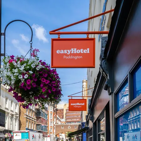 Easyhotel Paddington-2