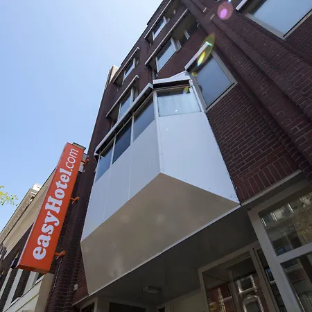 Easyhotel The Hague City Centre-2