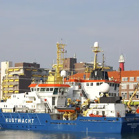 Boulevard Hotel Scheveningen-3