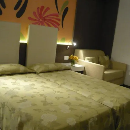 Hotel Lily-2