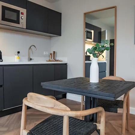 Limehome The Hague Keizerstraat-2