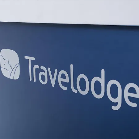 Travelodge London Battersea Hotel-3