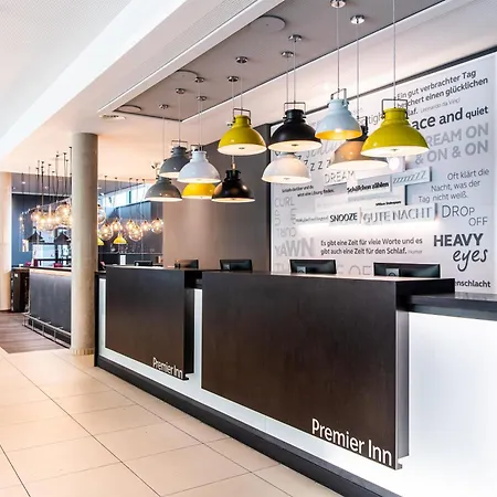 Premier Inn Hannover City University-3